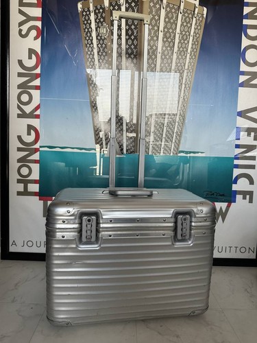 Immediate delivery rimowa - immediate,